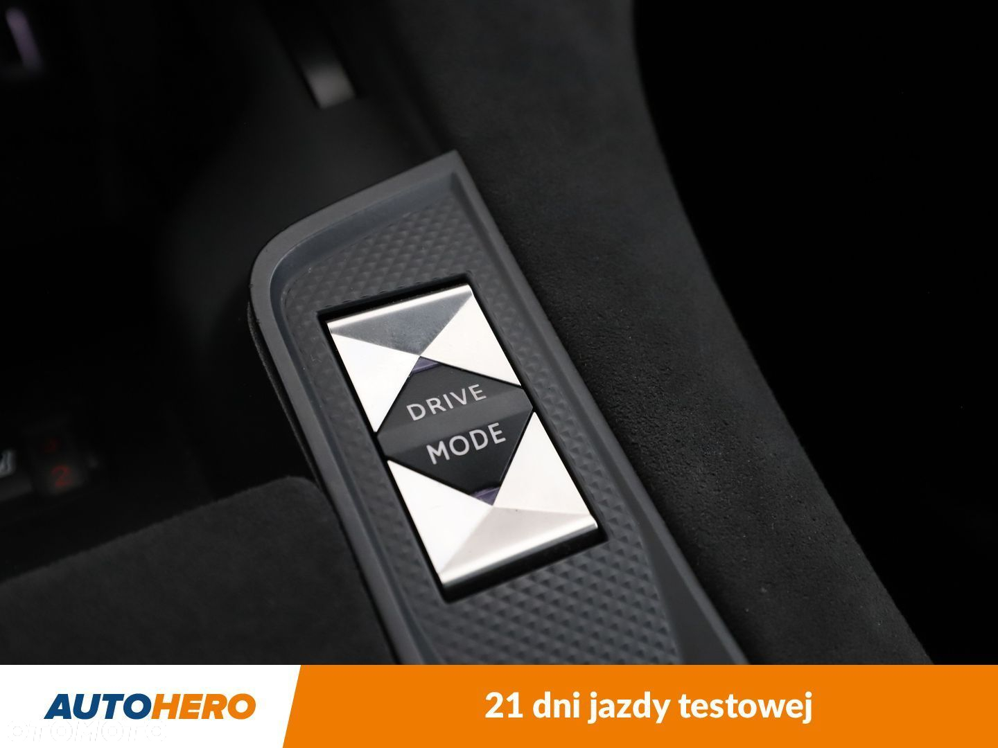 DS Automobiles DS 7 Crossback - 27