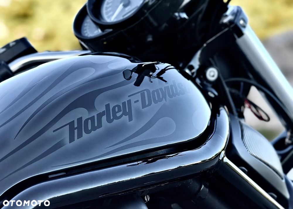 Harley-Davidson V-Rod Night Rod - 15