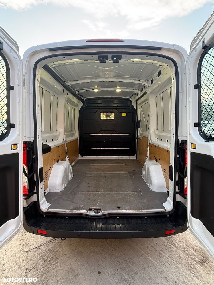Ford Transit - 9