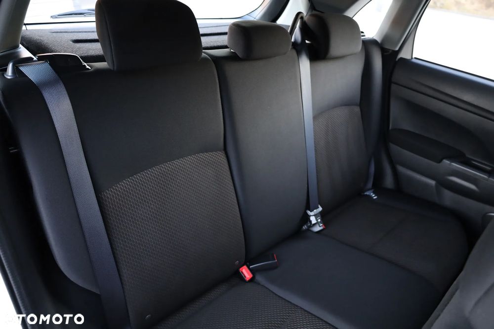 Mitsubishi ASX 1.6 2WD - 17