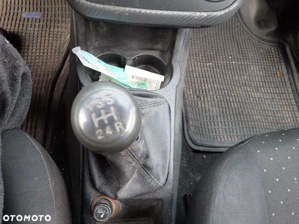 CZĘSCI - Fiat Grande Punto 1,3JTD 75KM 199A2000 HB 3D 5B LAKIER 475/A 2006r. INDEX - 9423 - 11