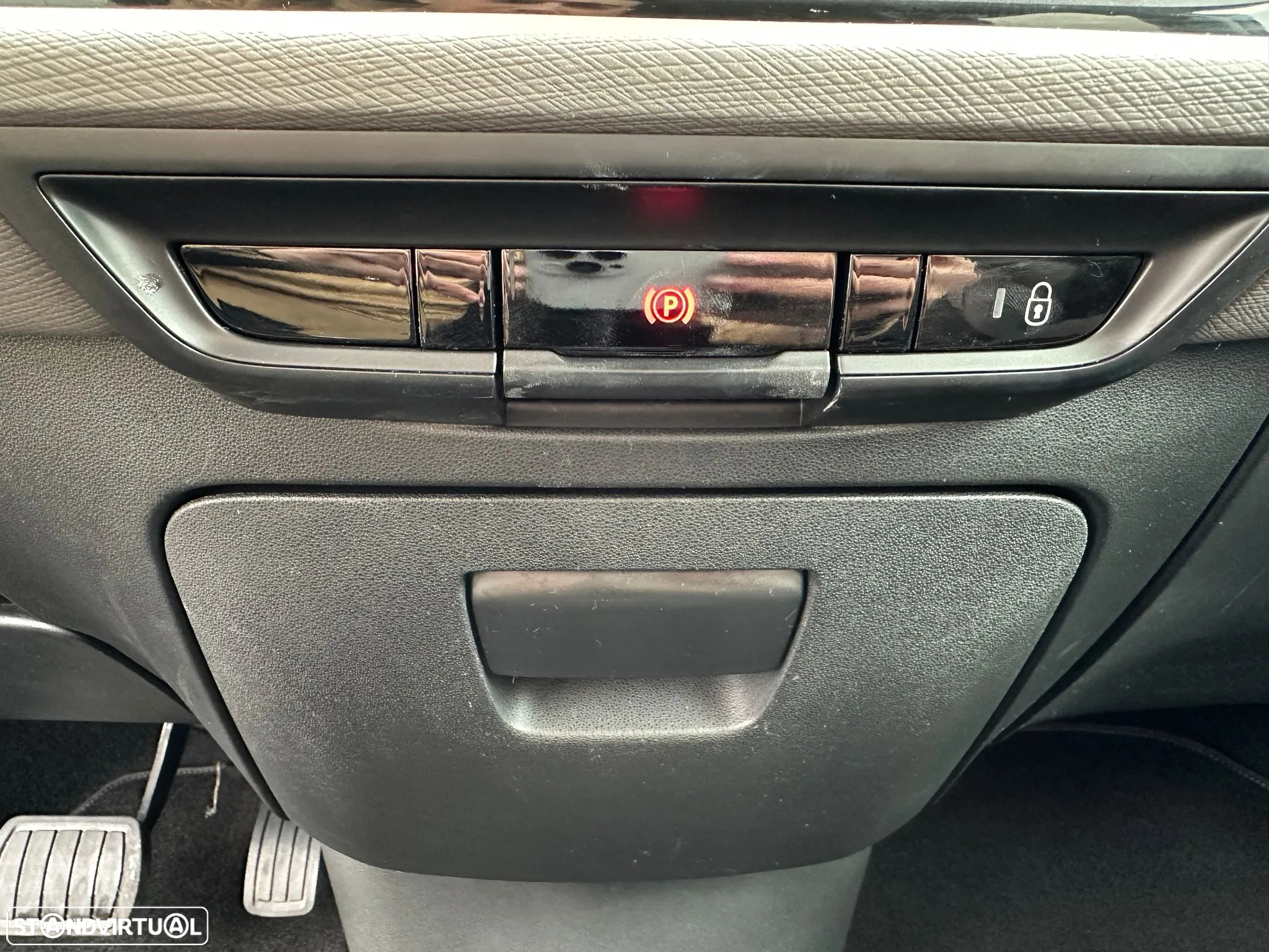 Citroën Grand C4 Spacetourer 1.5 BlueHDi Shine EAT8 - 23