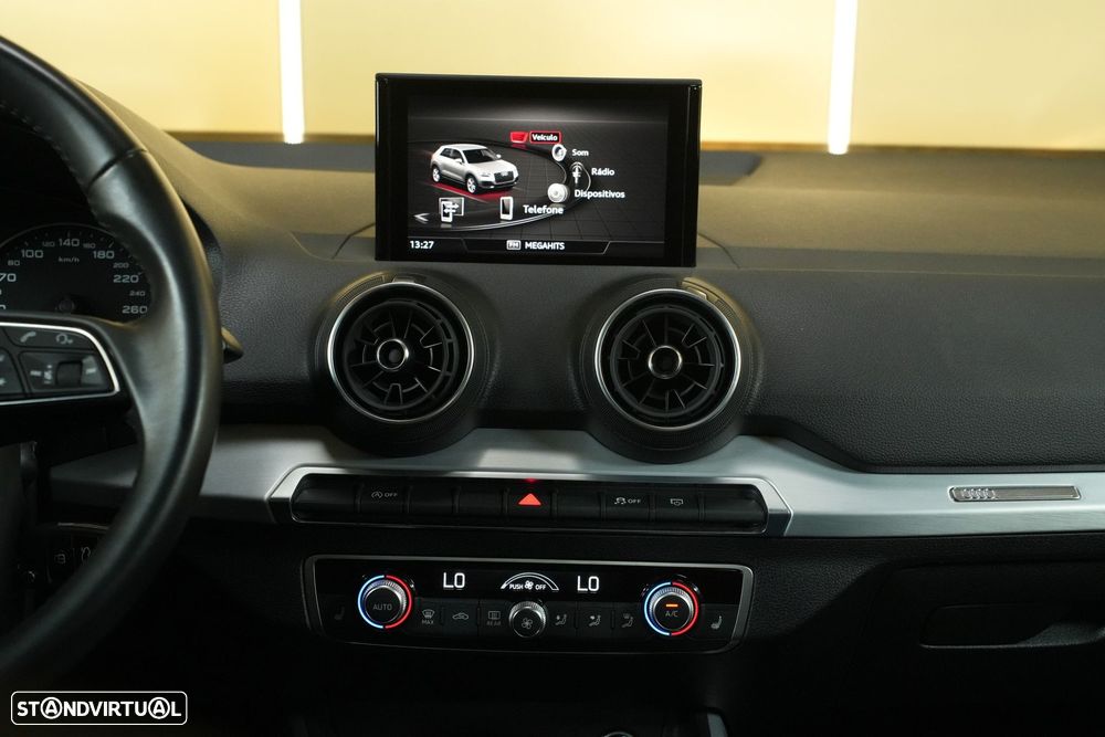 Audi Q2 1.6 TDI Sport - 19