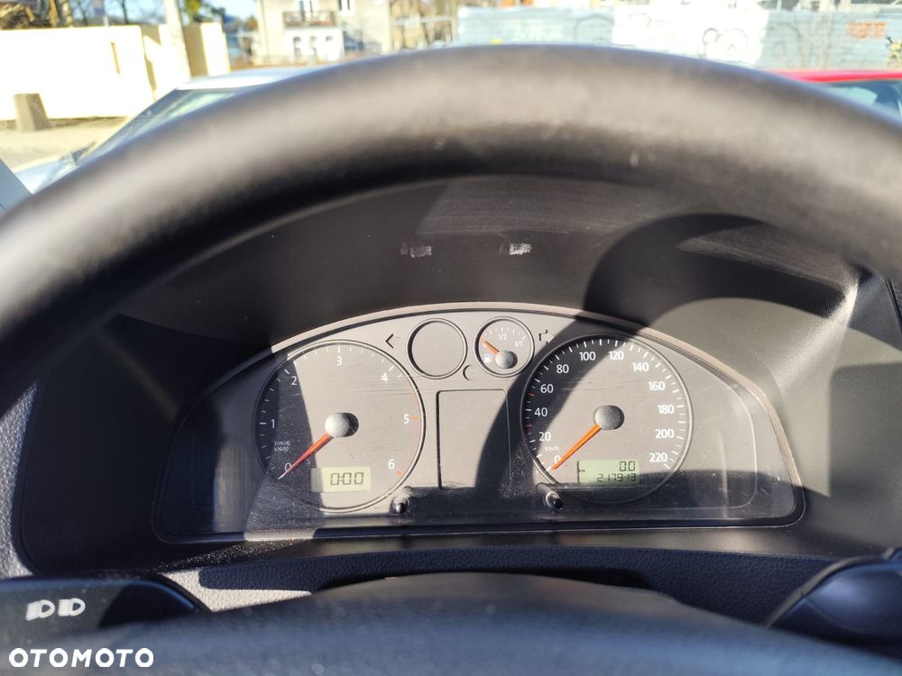 Volkswagen Transporter - 7