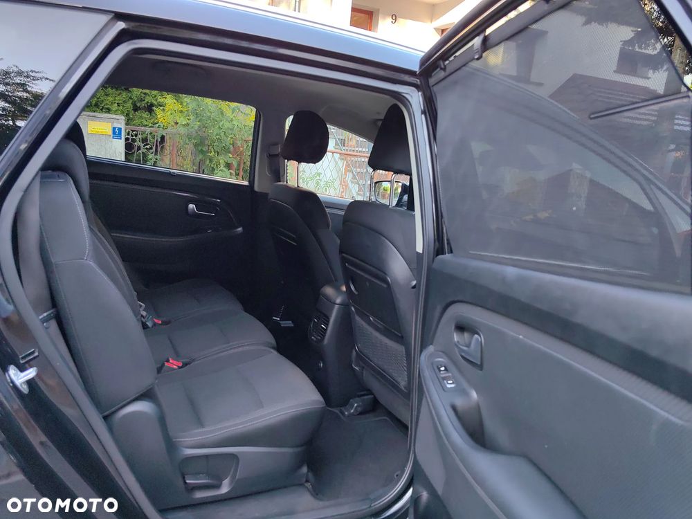 Kia Carens 1.7 CRDi 141 Edition 7 - 14