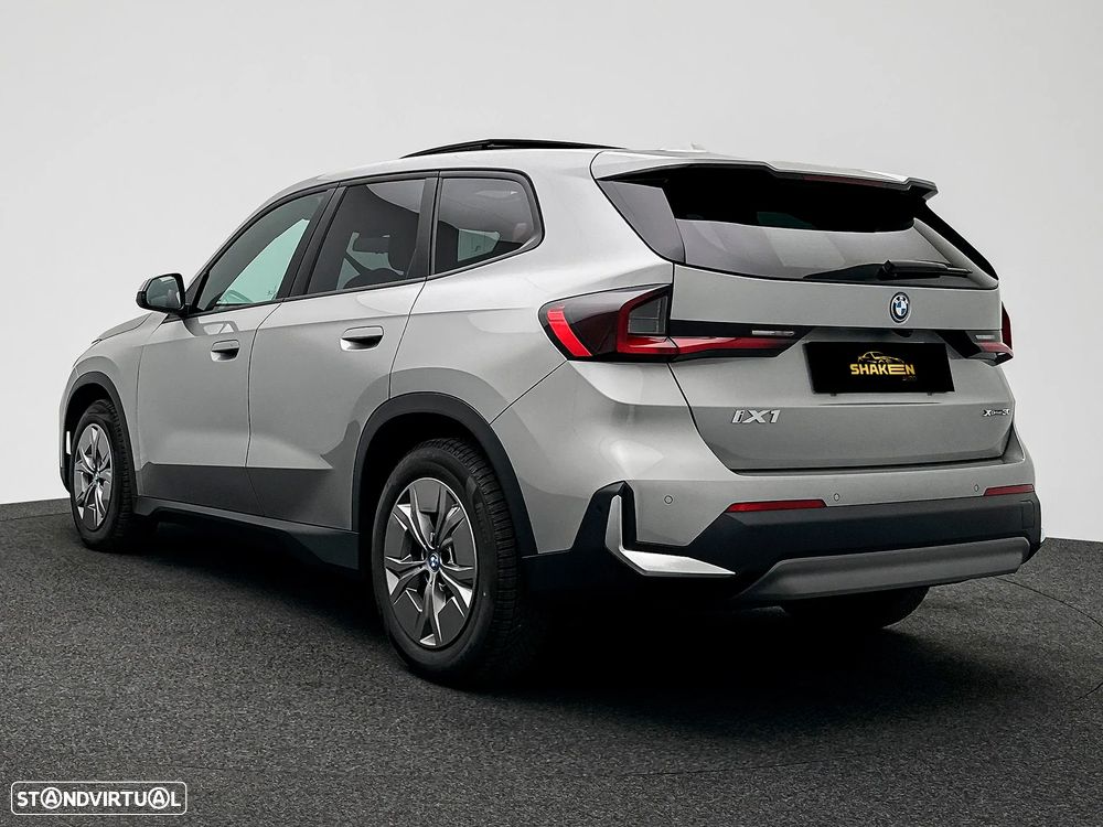BMW iX1 xDrive30 - 6