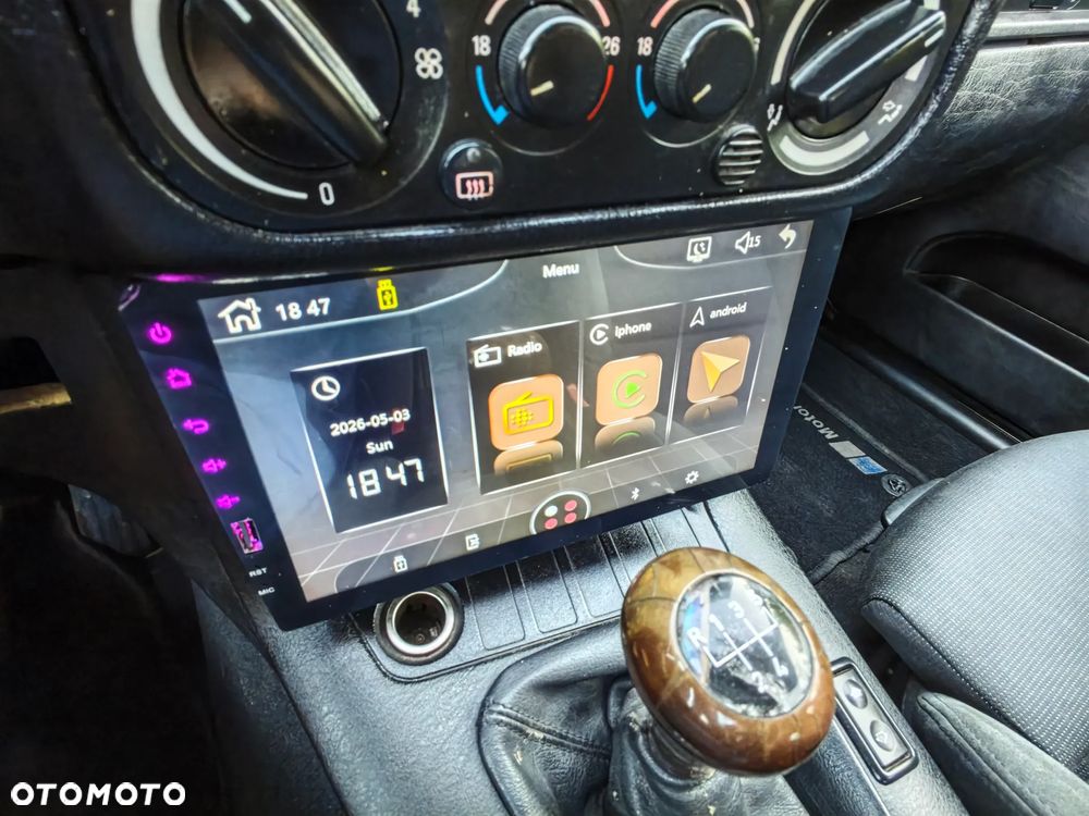 BMW Seria 3 318i - 33