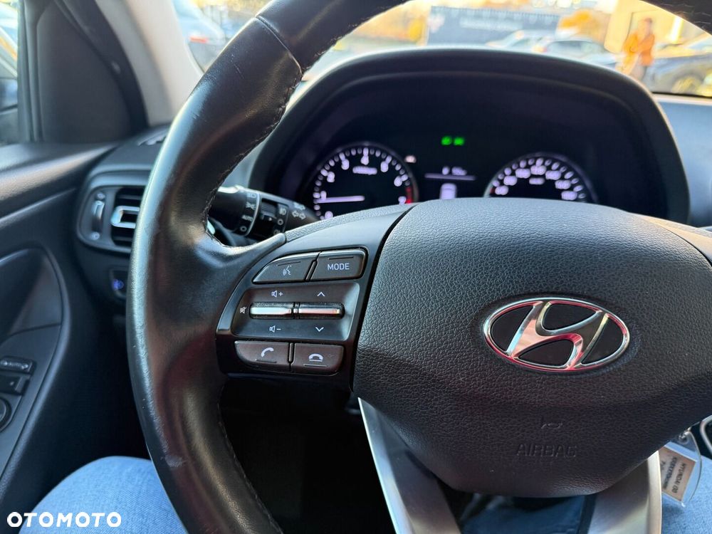 Hyundai i30 1.5 DPI Comfort - 13