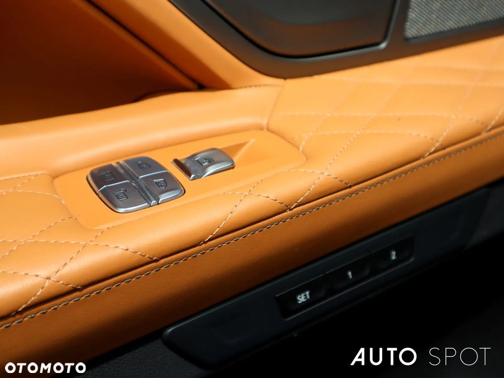 BMW Seria 7 740Ld xDrive sport - 35