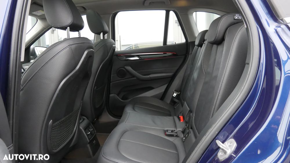 BMW X1 sDrive20i Aut. xLine - 20