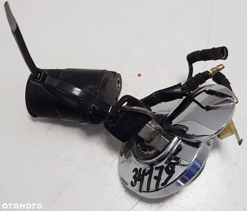 Honda Rebel 125 Stacyjka Korek Wlew - 1