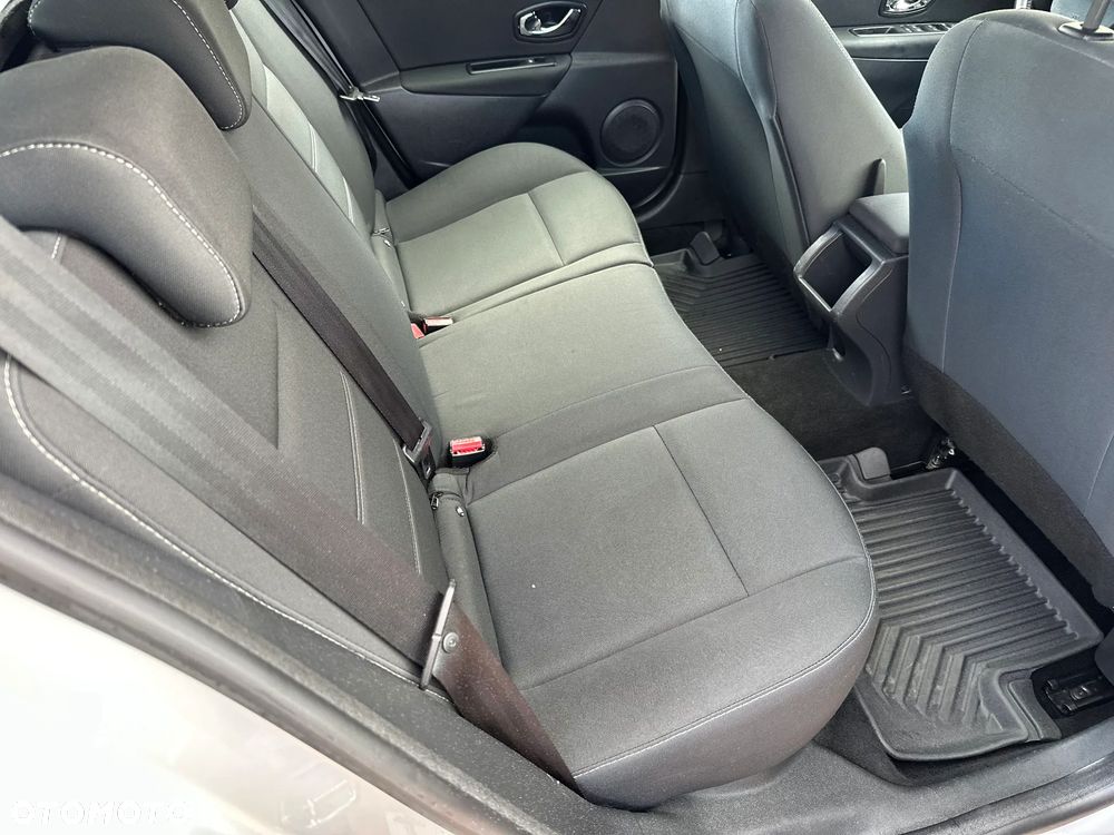 Renault Megane 1.5 dCi Energy Life EU6 - 20