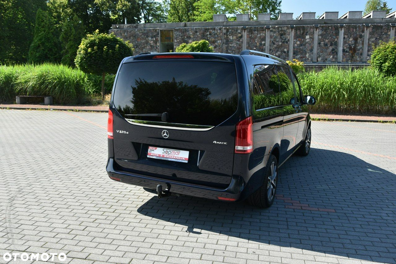 Mercedes-Benz Klasa V - 25