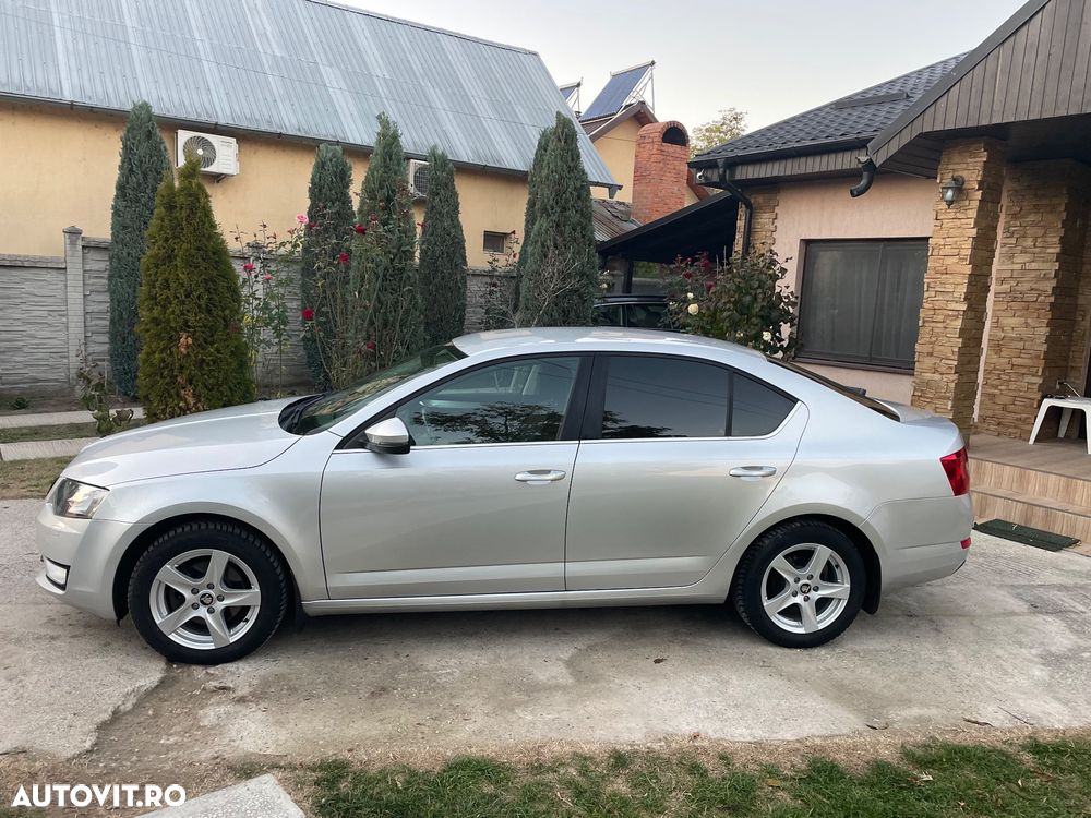 Skoda Octavia - 10
