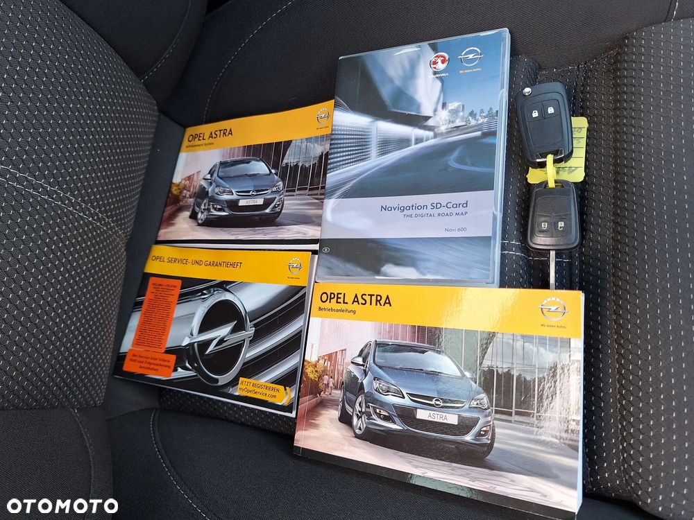 Opel Astra 1.6 Turbo Sport - 39