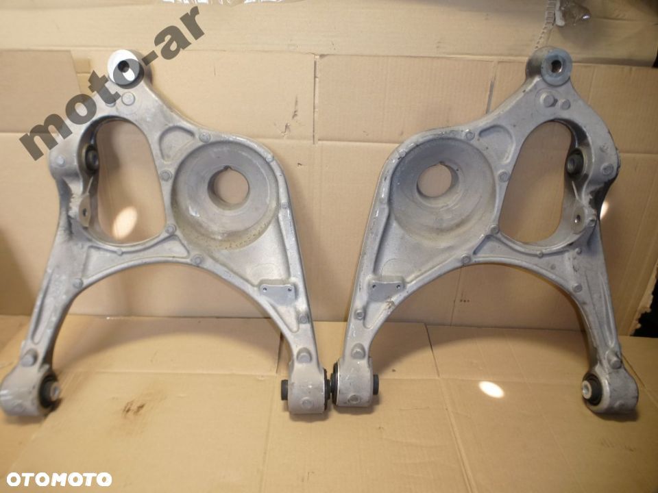 JEEP GRAND CHEROKEE IV 11-15 WAHACZ TYŁ PRAWY - 1