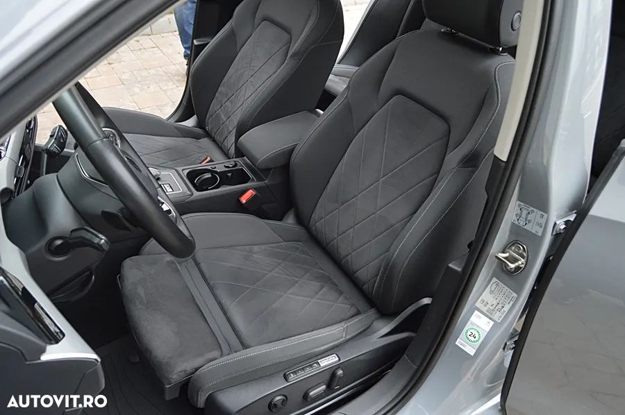 Volkswagen Golf 2.0 TDI (BlueMotion Technology) DSG Highline - 34