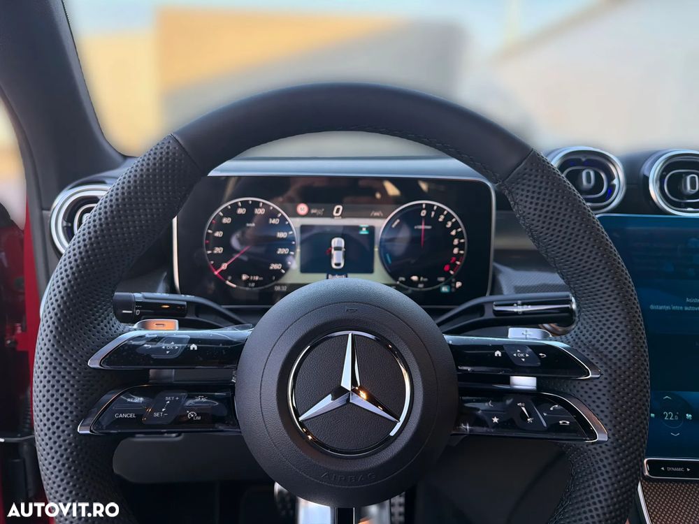 Mercedes-Benz GLC Coupe 300 e 4MATIC PHEV - 11
