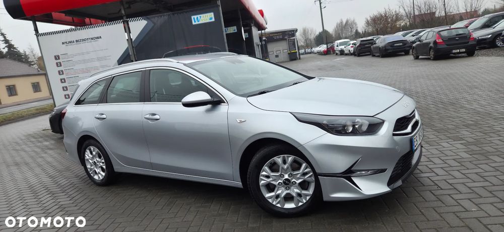 Kia Ceed 1.5 T-GDI OPF Vision - 19