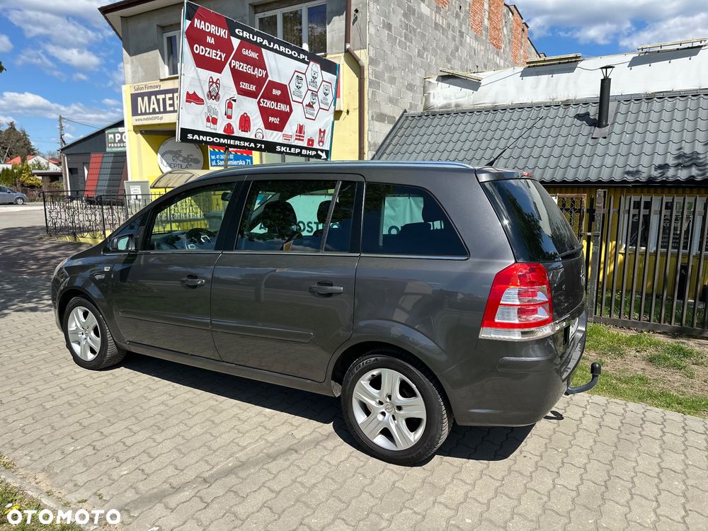 Opel Zafira 1.6 Innovation - 8
