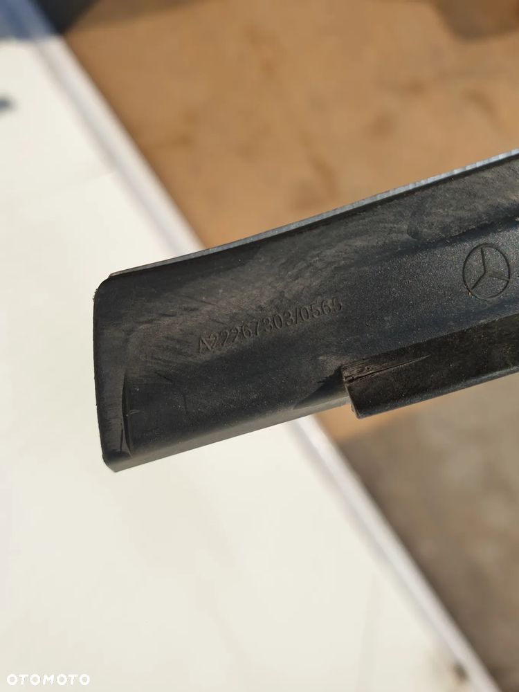 LISTWA ZGARNIAJĄCA PRZYSZYBOWA  LEWY LEWA  PRZÓD TYŁ MERCEDES S KLASA  W222 A2226730165 A22267303 USZCZELKA DRZWI - 5