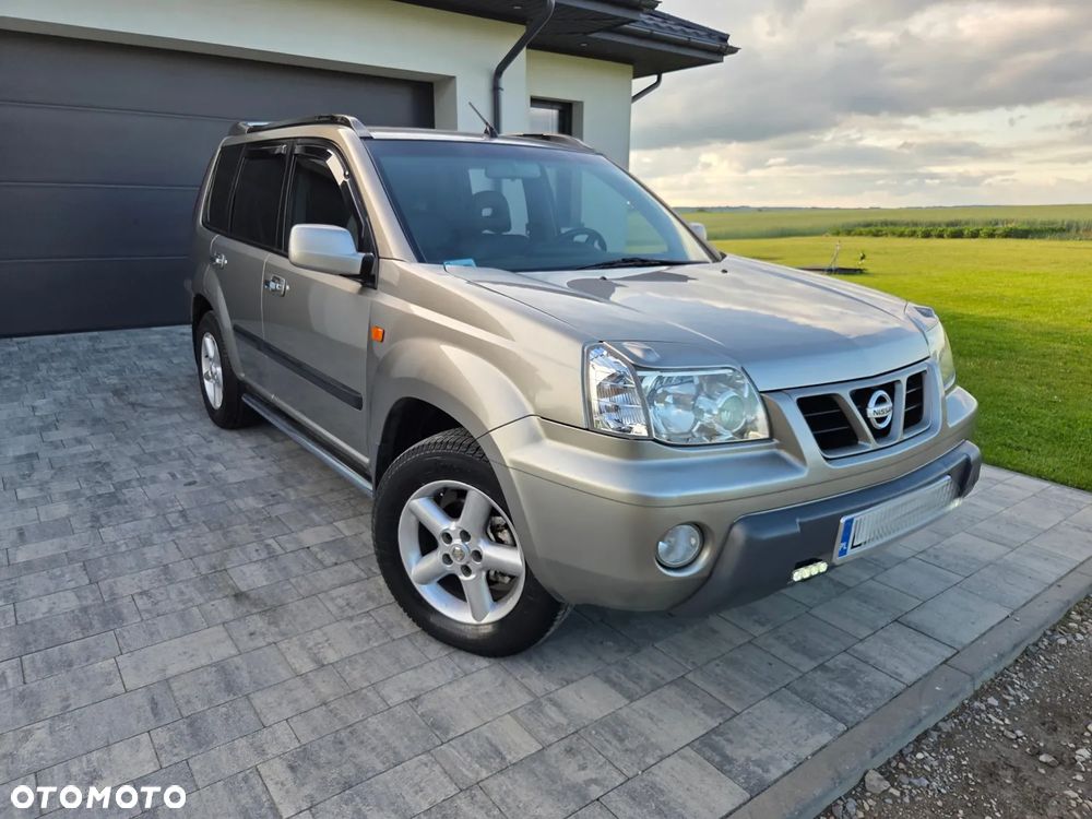 Nissan X-Trail 2.0 4x4 Comfort - 13