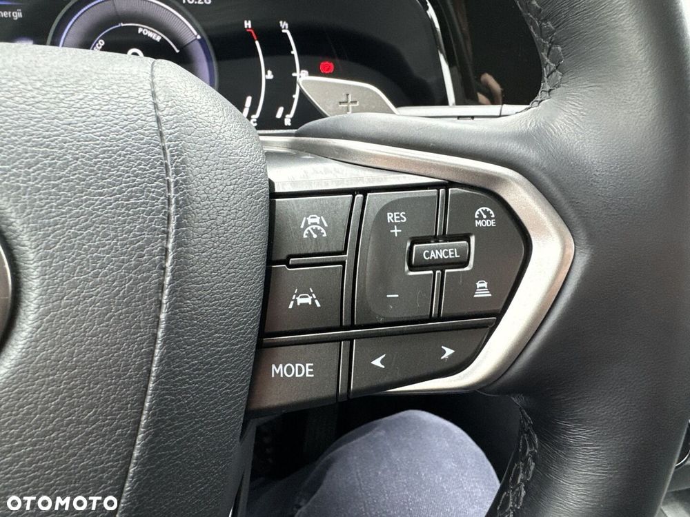 Lexus NX 350h Business AWD - 17