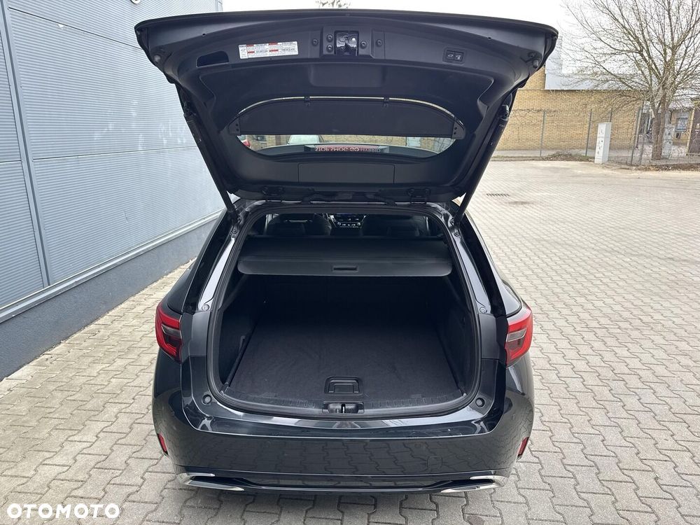 Toyota Corolla 2.0 Hybrid Style - 28