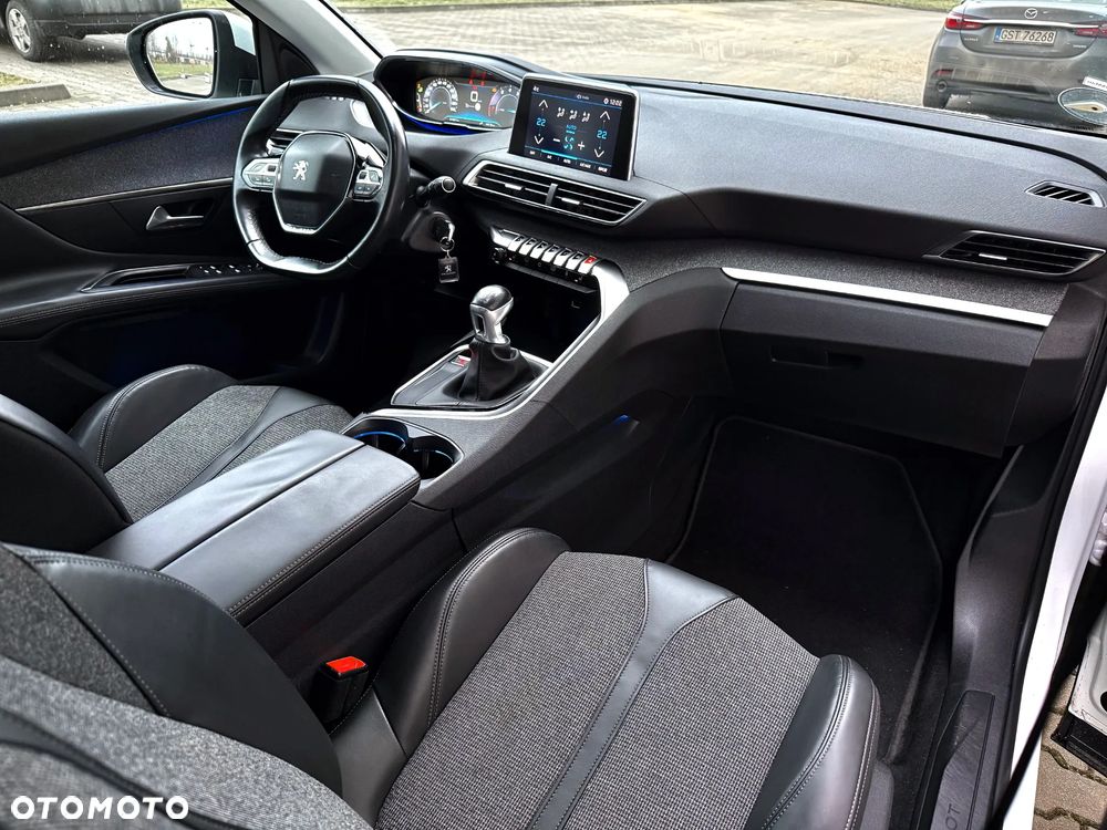 Peugeot 3008 PureTech 130 Stop & Start Allure - 28