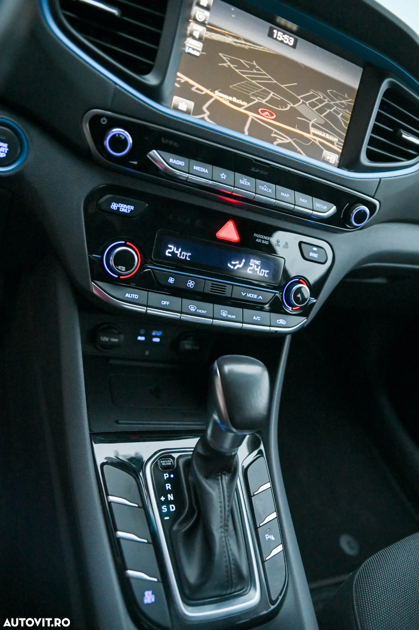 Hyundai IONIQ Plug-In Hybrid 1.6 141CP Exclusive - 10
