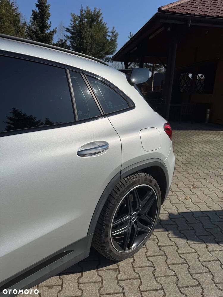 Mercedes-Benz GLA AMG 45 4Matic+ AMG Speedshift DCT 8G - 14