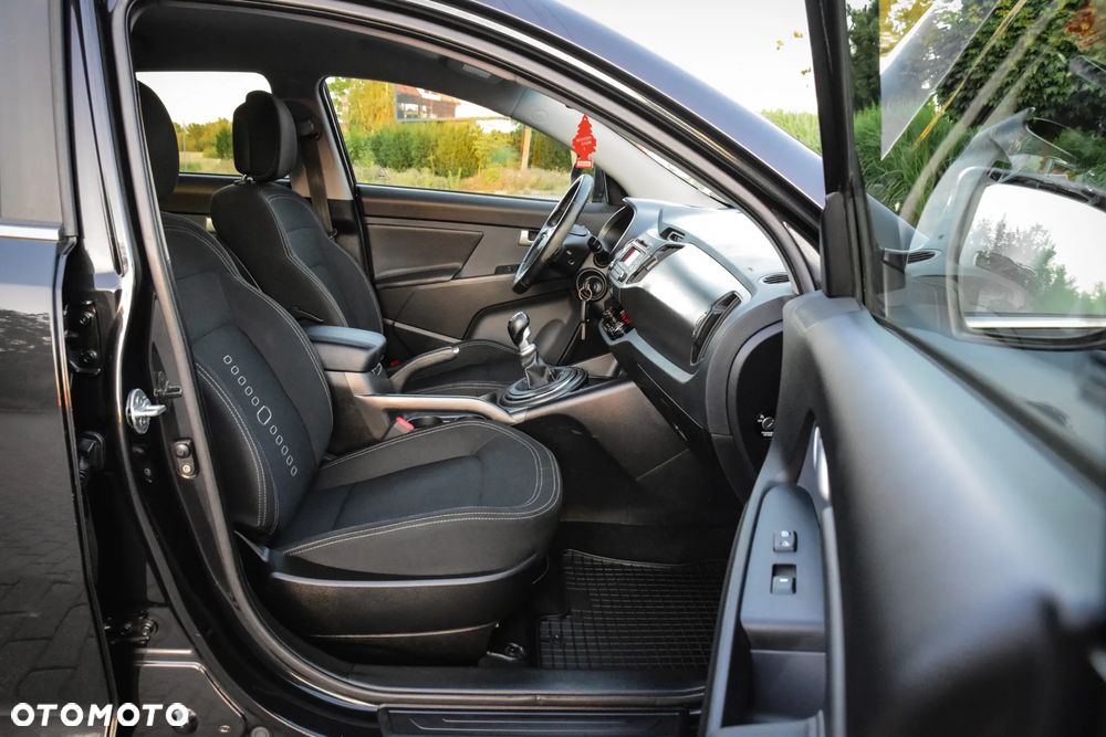 Kia Sportage 1.7 CRDI M 2WD - 27