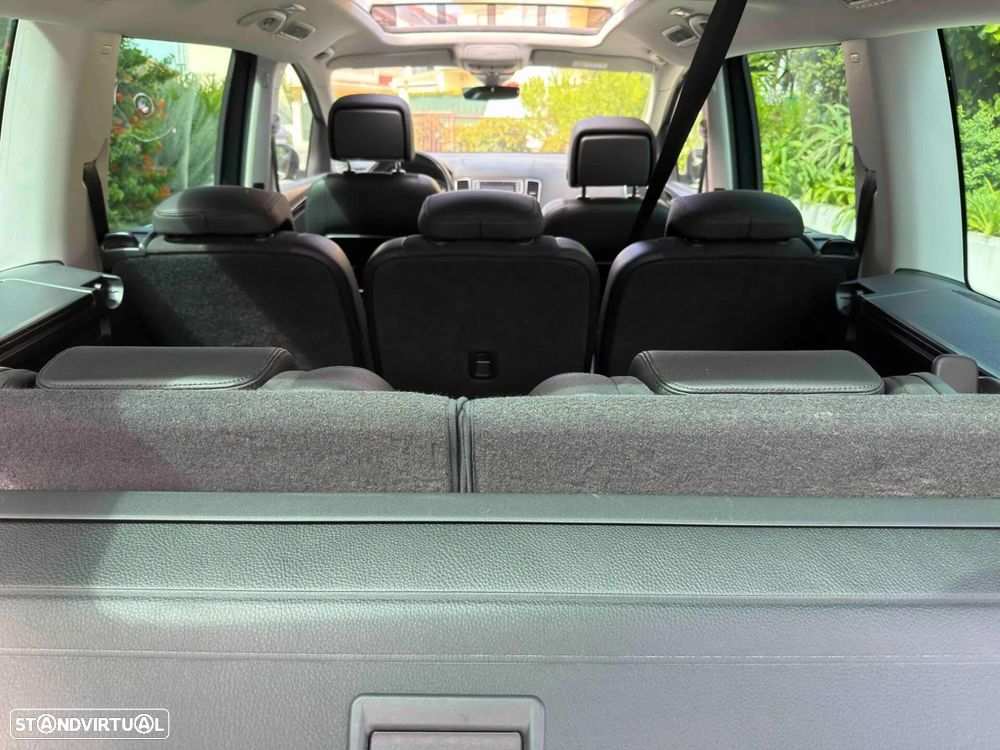 VW Sharan 2.0 TDI Blue Highline - 28