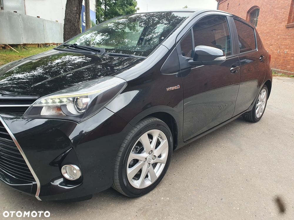 Toyota Yaris 1.5 VVT-i Lounge - 9