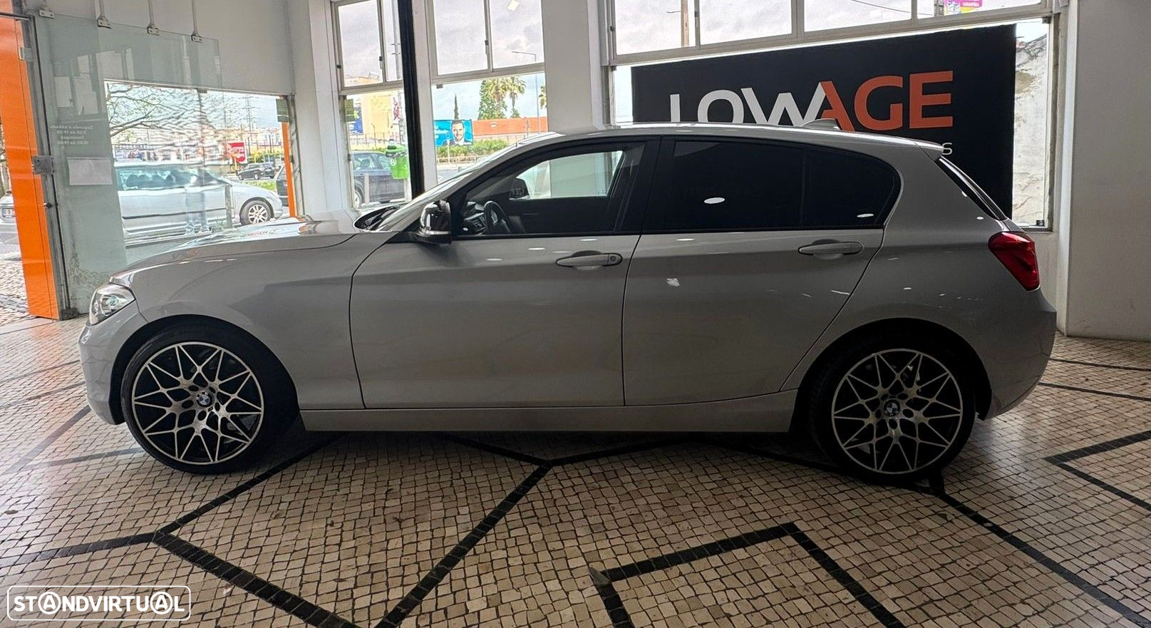 BMW 116 d EfficientDynamics - 16