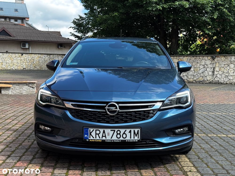 Opel Astra 1.6 CDTI Cosmo - 4
