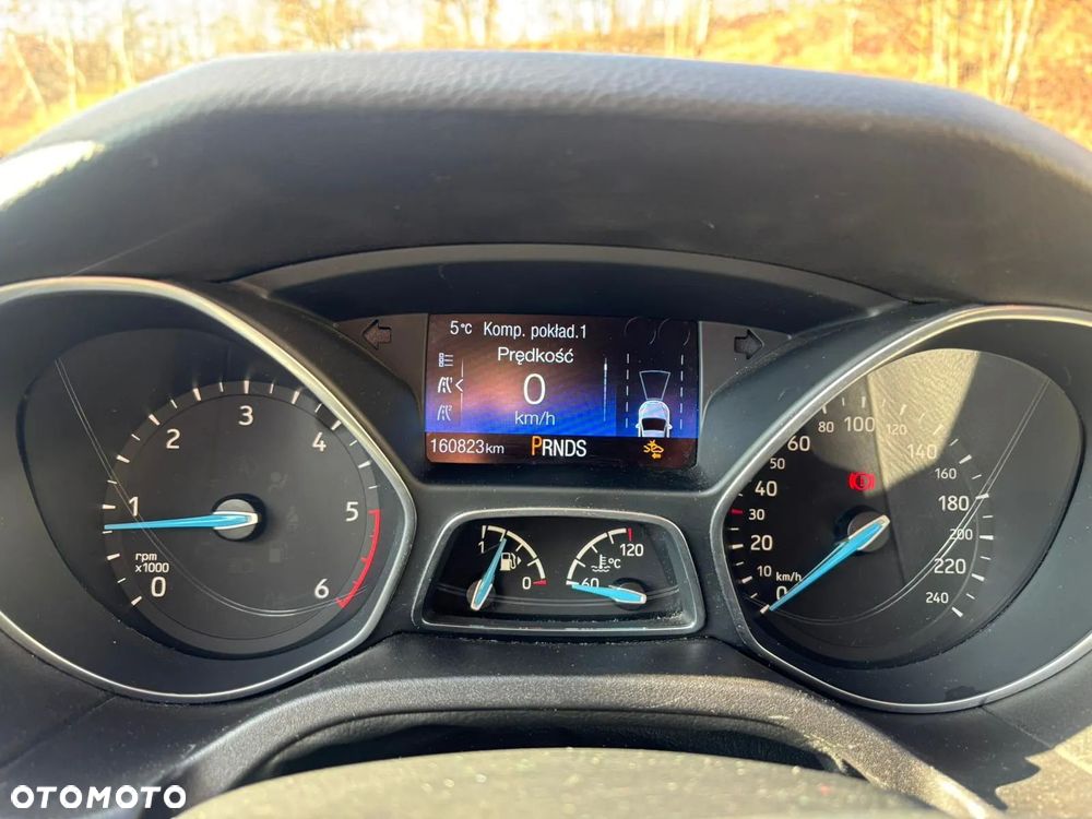 Ford Focus 2.0 TDCi DPF Start-Stopp-System Titanium - 11