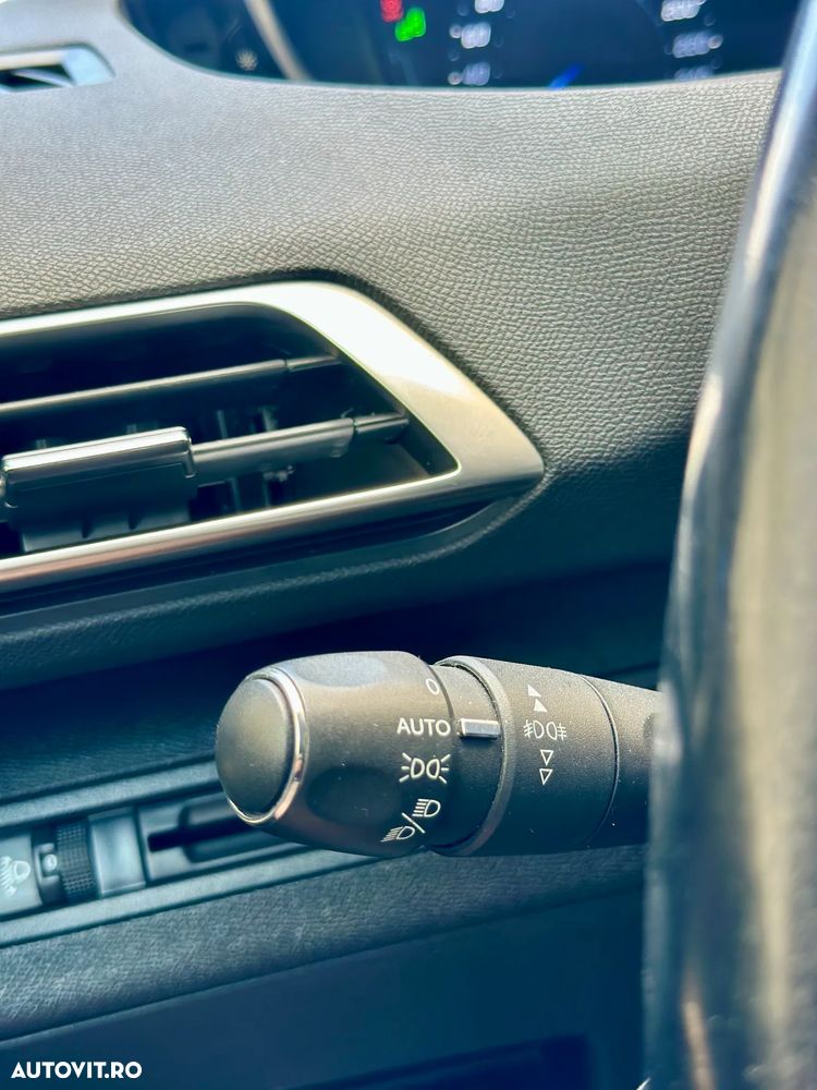 Peugeot 3008 - 20