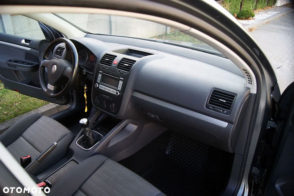 Volkswagen Golf 1.9 TDI Tour - 27