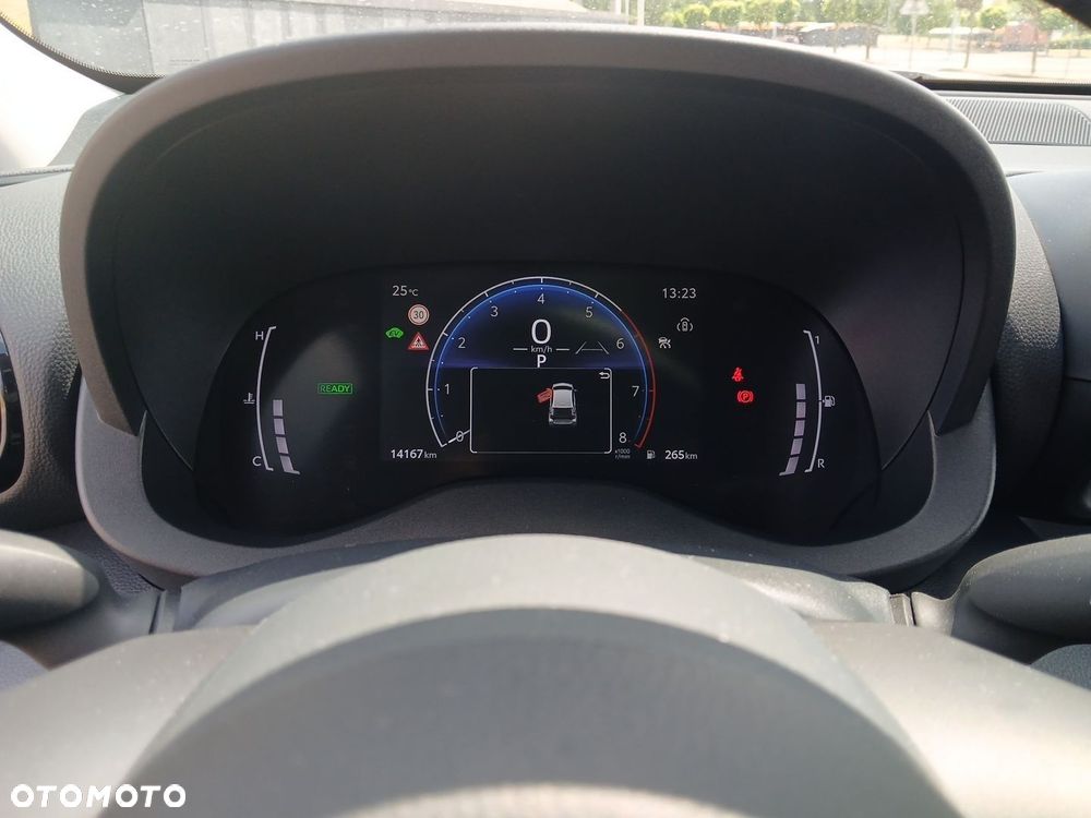Toyota Yaris Hybrid 1.5 Style - 29