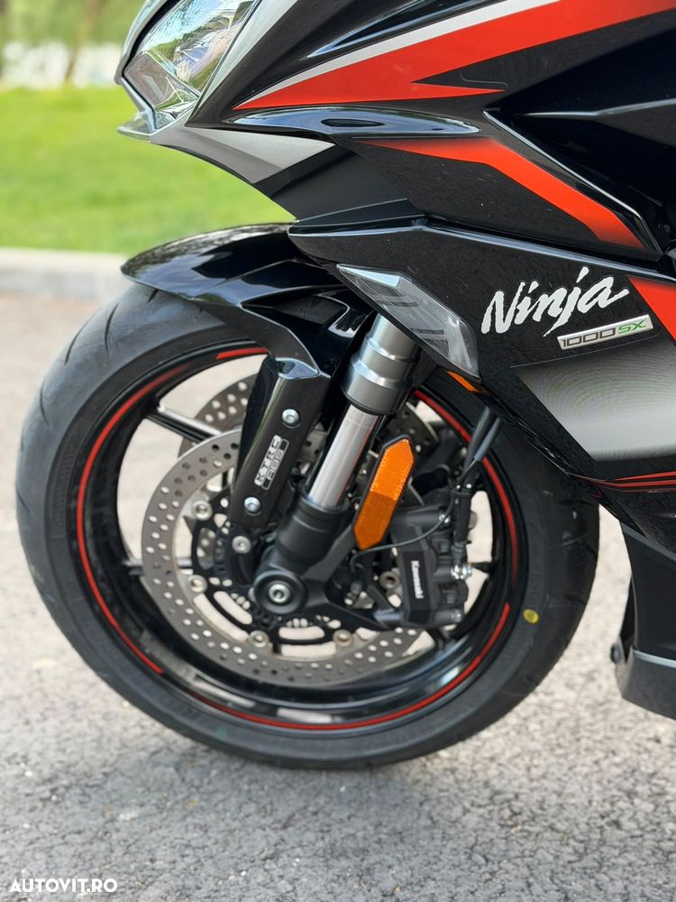 Kawasaki 1000SX - 6