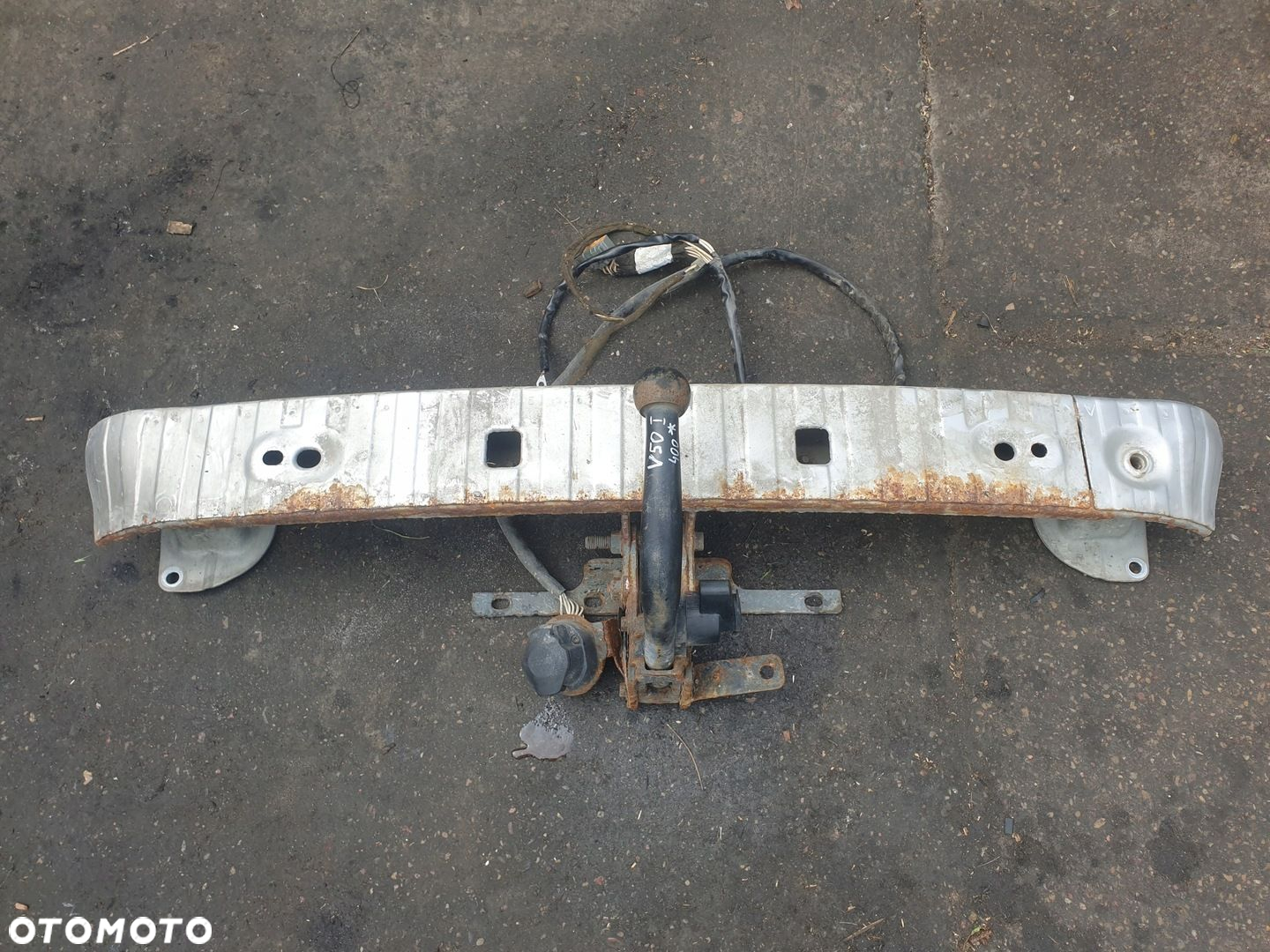 BELKA HAK HOLOWNICZY VOLVO V70 - 2