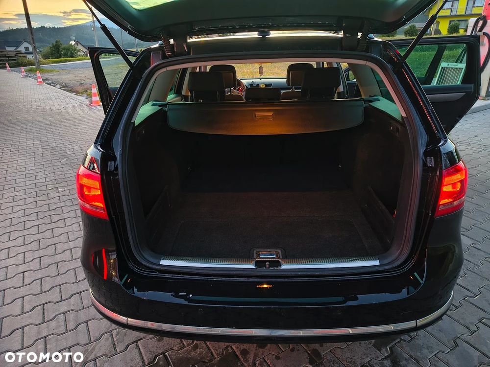 Volkswagen Passat 2.0 Blue TDI SCR Comfortline - 10