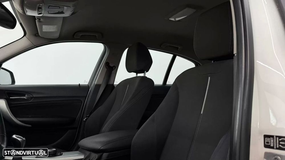 BMW 116 d EDynamics Line Sport - 24