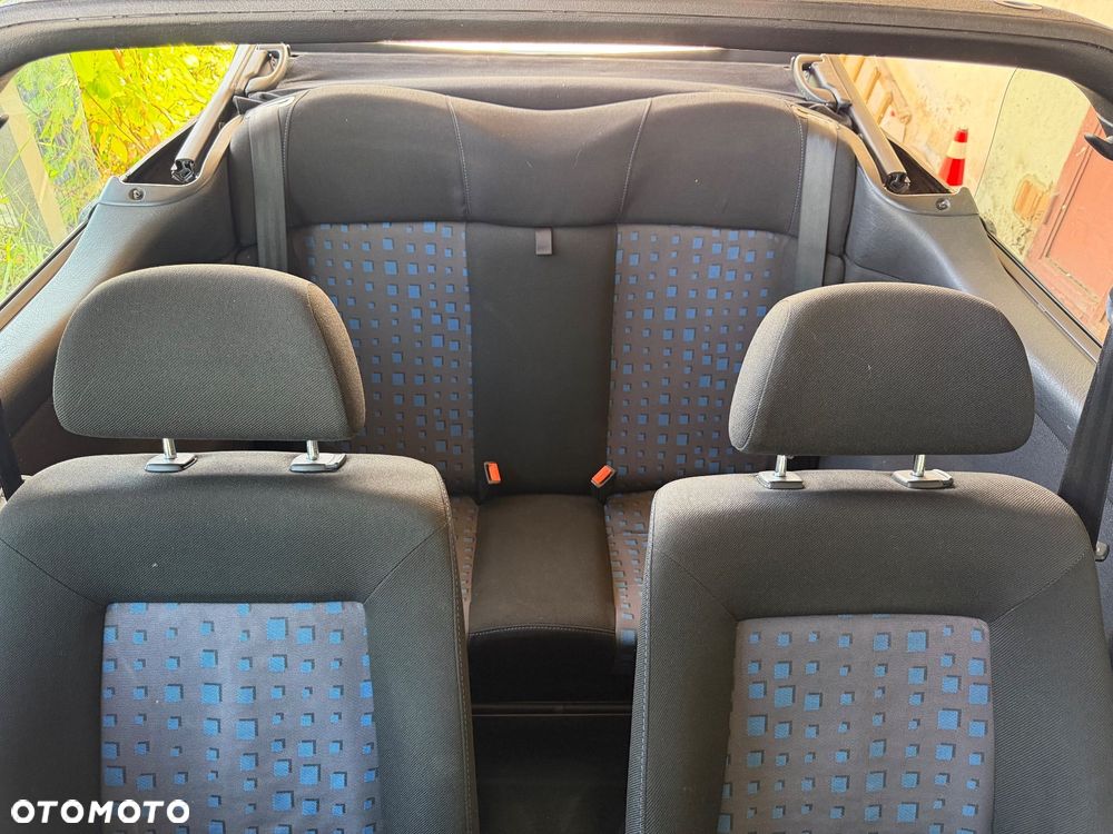 Volkswagen Golf - 15