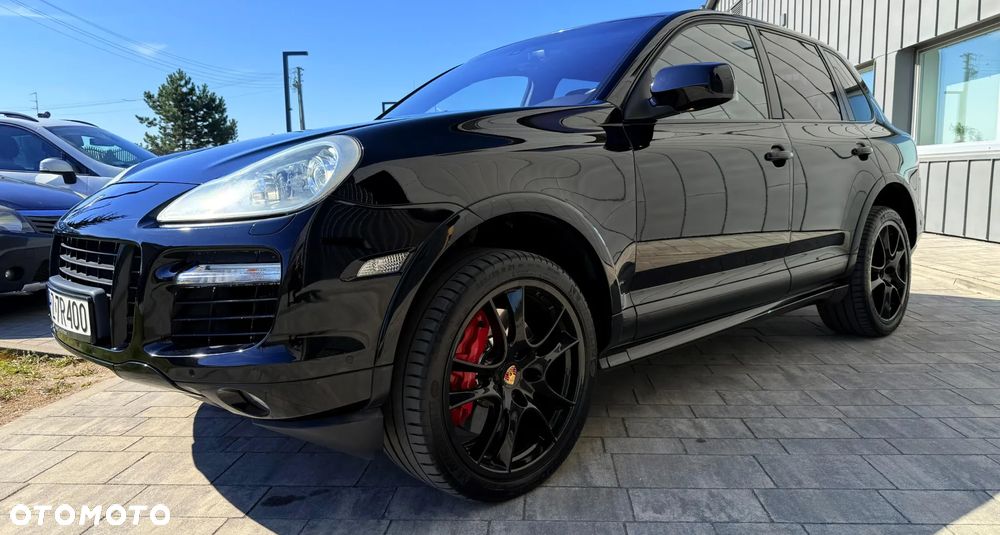 Porsche Cayenne Turbo - 15