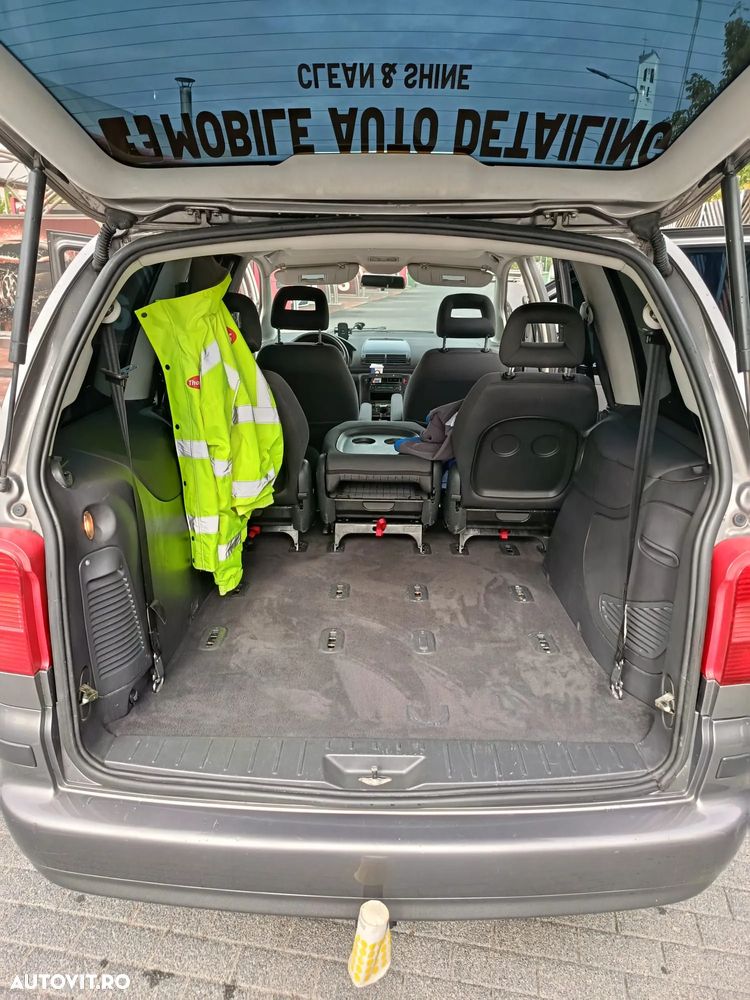 Seat Alhambra 1.9 TDI Vigo - 17