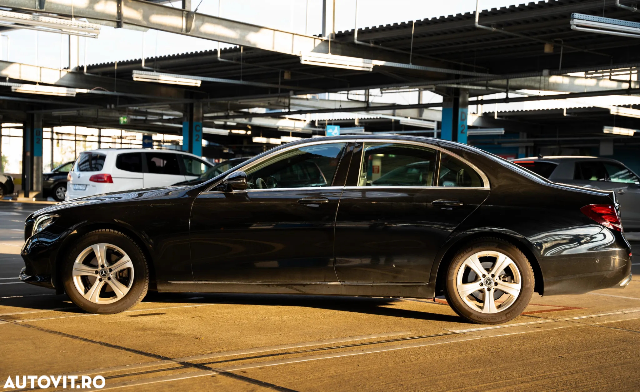 Mercedes-Benz E 220 d Aut. - 3