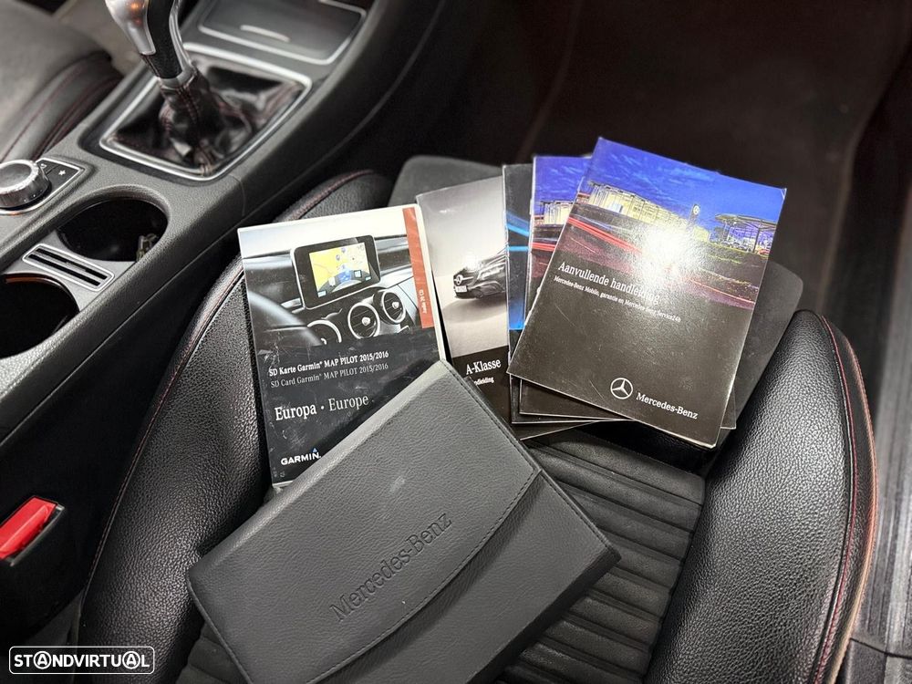 Mercedes-Benz A 180 d AMG Line - 29