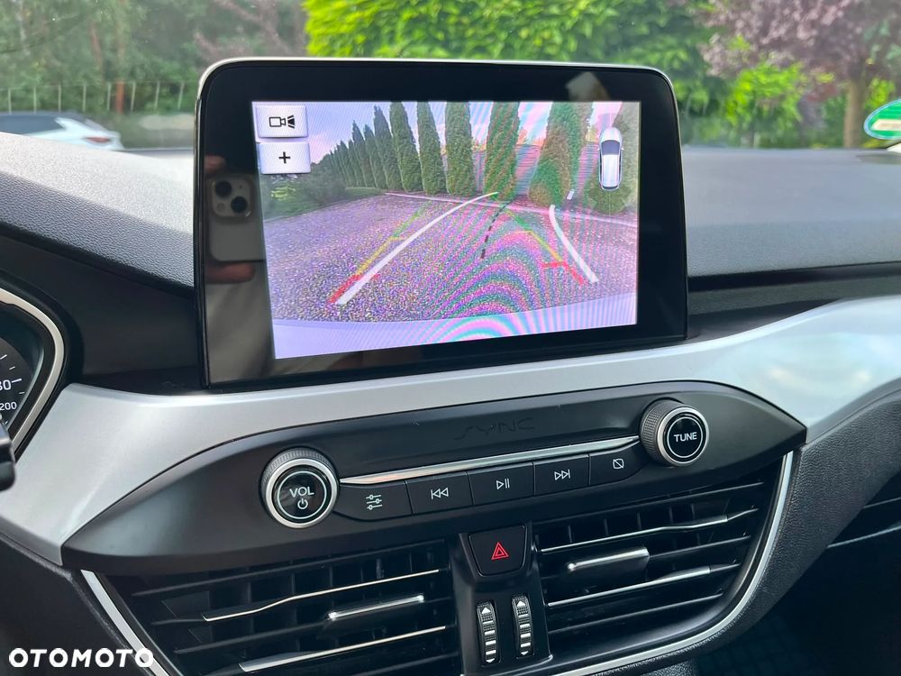 Ford Focus 1.5 EcoBlue Start-Stopp-System COOL&CONNECT - 6